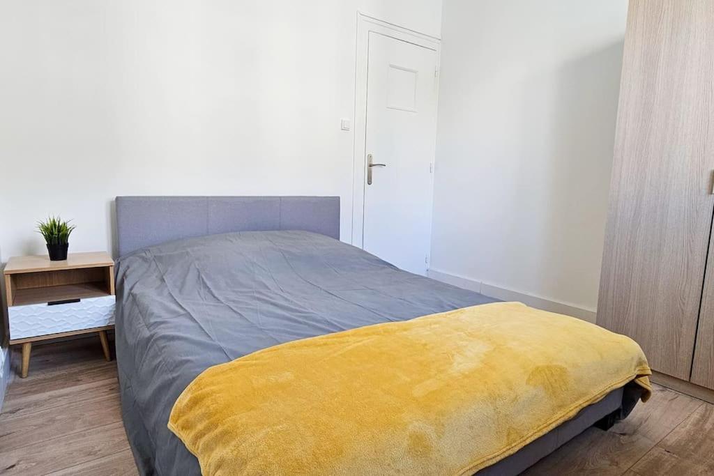 Appartement C'Est Chez Maurice! 4 Ch Wifi Balcon Parking Free à Saint-Etienne  Extérieur photo
