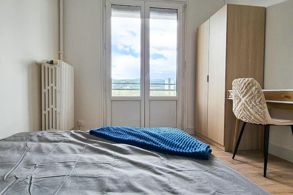 Appartement C'Est Chez Maurice! 4 Ch Wifi Balcon Parking Free à Saint-Etienne  Extérieur photo